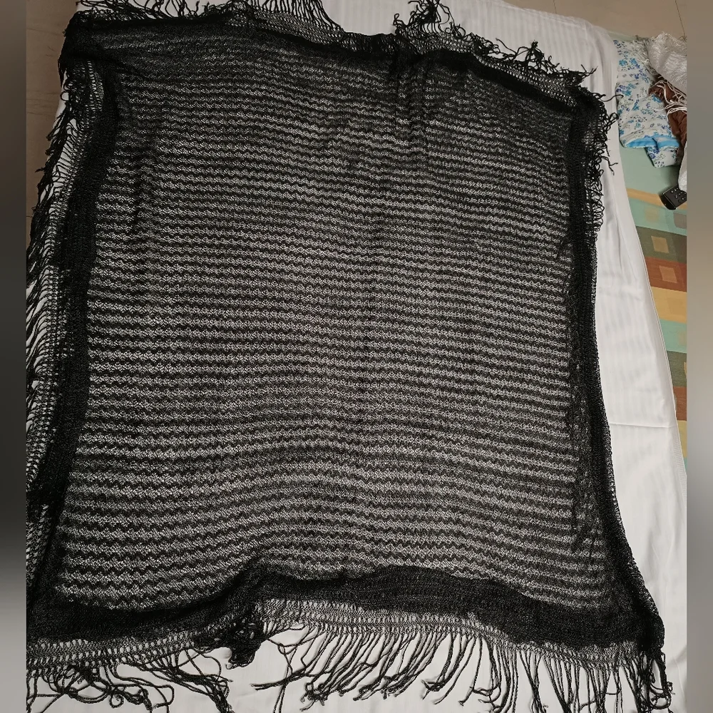 Black Fringed Square Shape Crochet knit Fabric Net Scarf - Picture 3 of 4